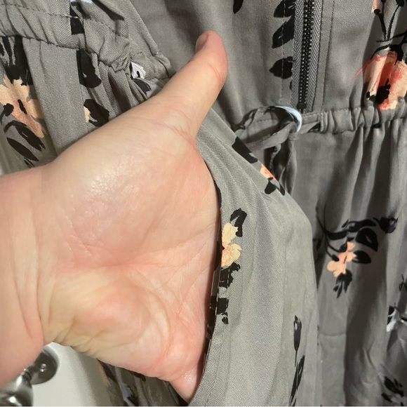 Torrid floral dress - Picture 8 of 8